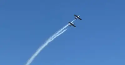 Festival del Volo 2026 tra storia dell’aeronautica e aquiloni sul Trasimeno