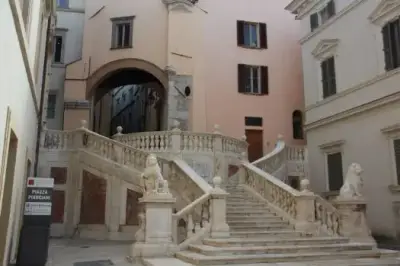 Fallimento Scs, sospese le aste: speranze per 18mila soci | Ritirato Palazzetto Pianciani